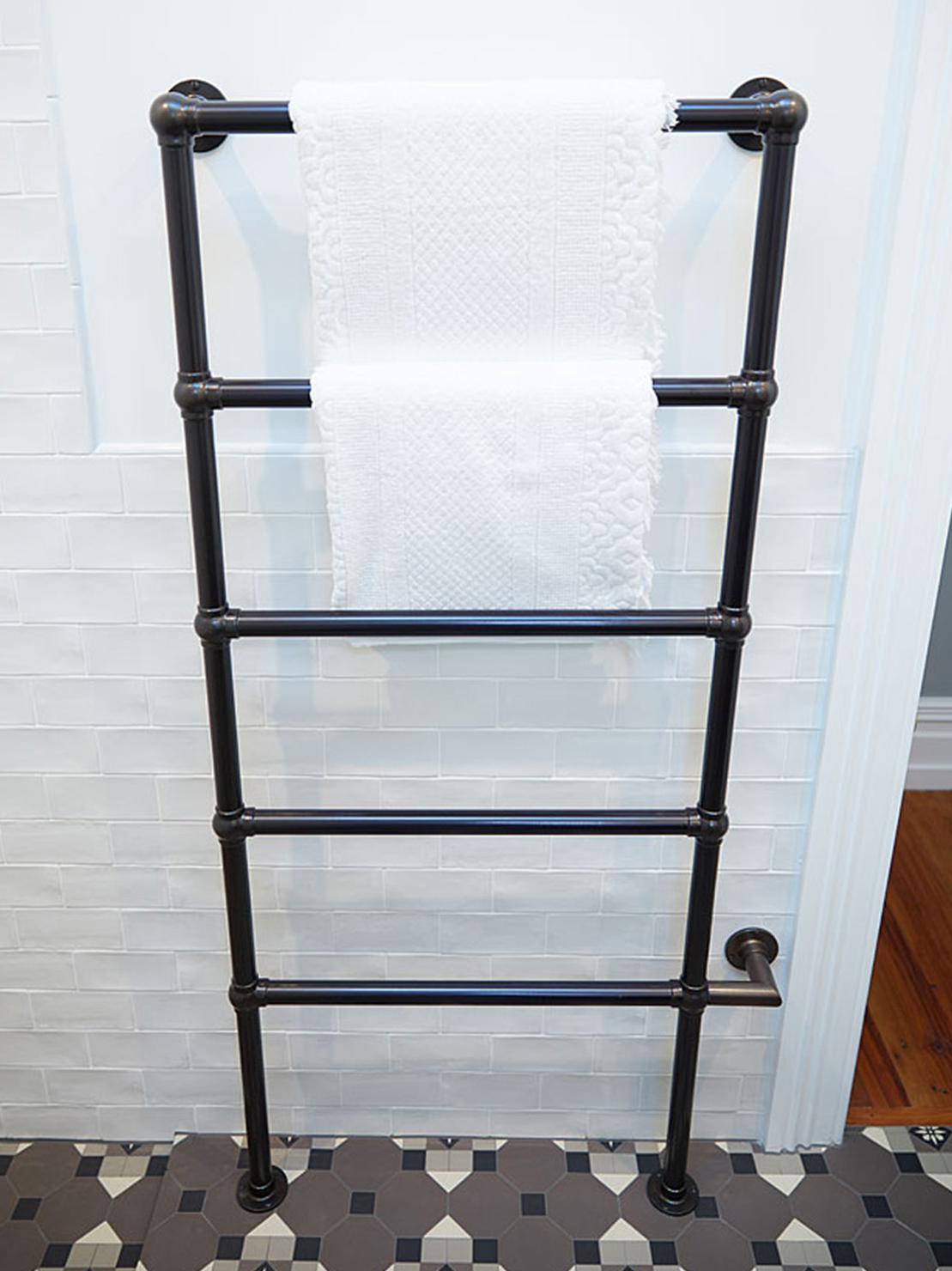 igd-portfolio-image ingrid geldof Traditional Bathroom ensuite, wardrobe and kitchen design